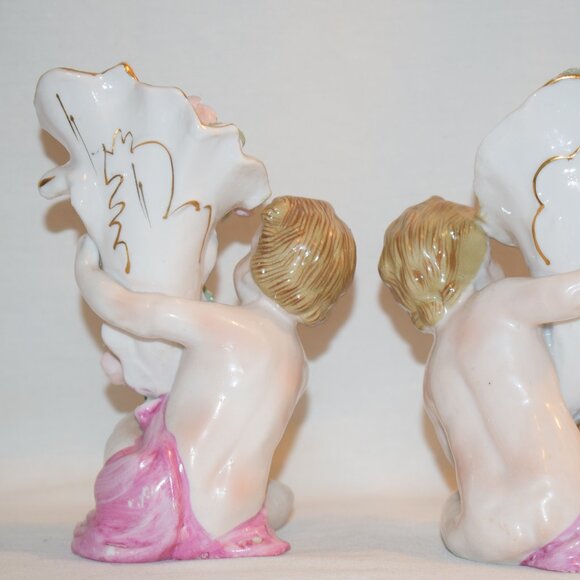 Vintage Pair Porcelain Cherub Cornucopia Figurines - Picture 5 of 10